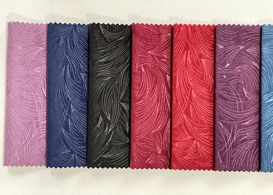 El terciopelo Sofa Fabric 3D del poliéster 100 grabó en relieve la tela de tapicería del terciopelo